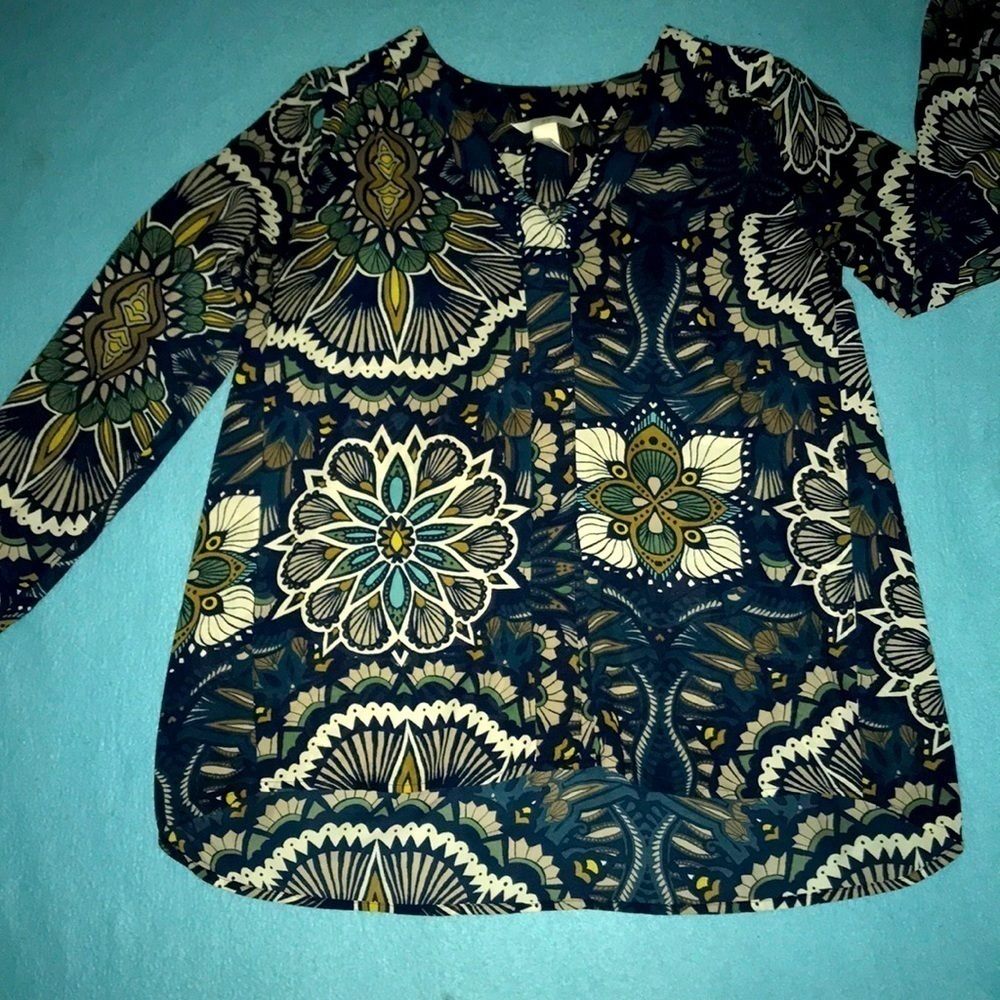 H&M floral print long sleeve blouse hi low hem silky feel NEW size L